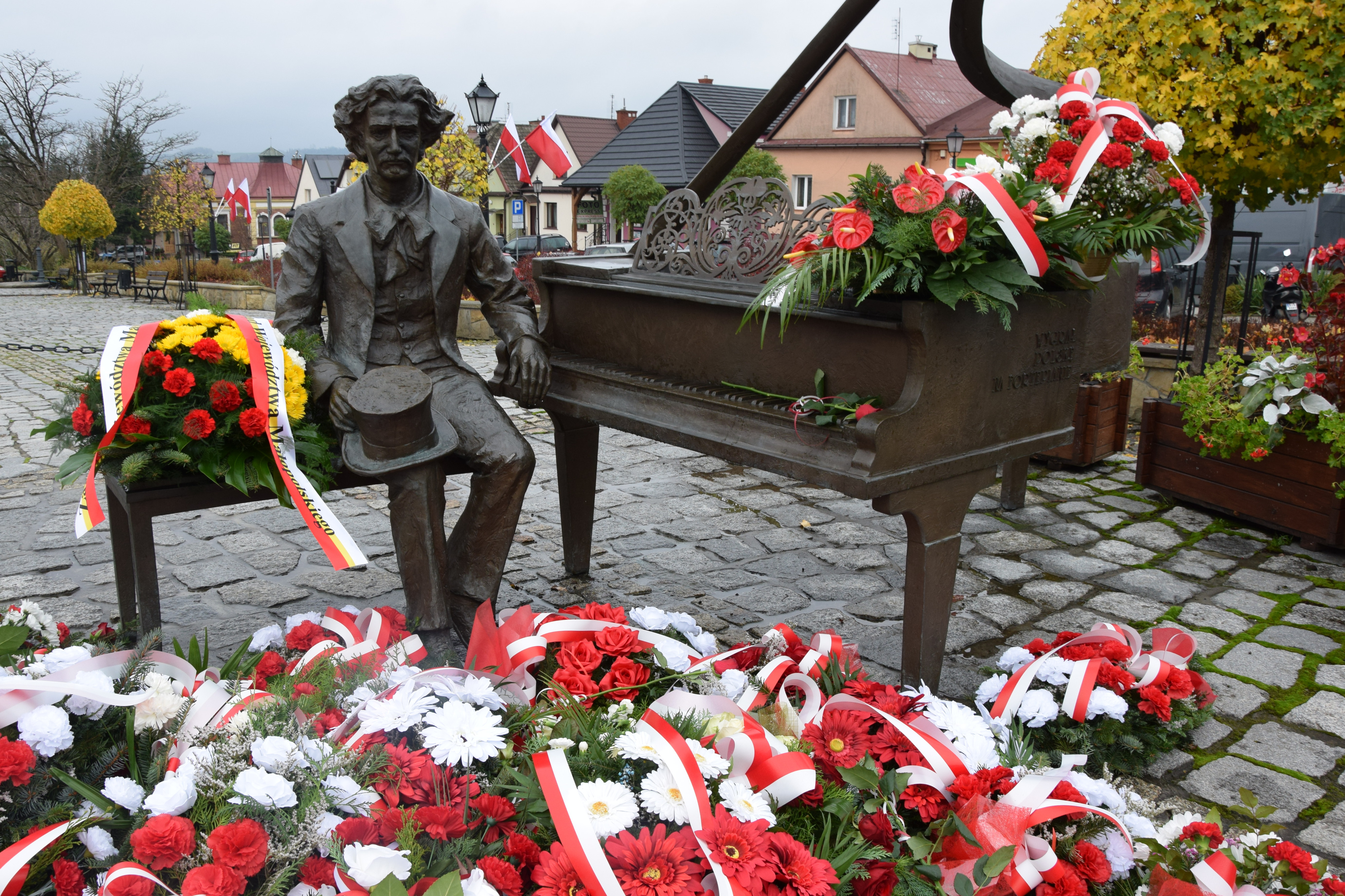 Obchody 105. rocznicy odzyskania przez Polskę niepodległości w Ciężkowicach